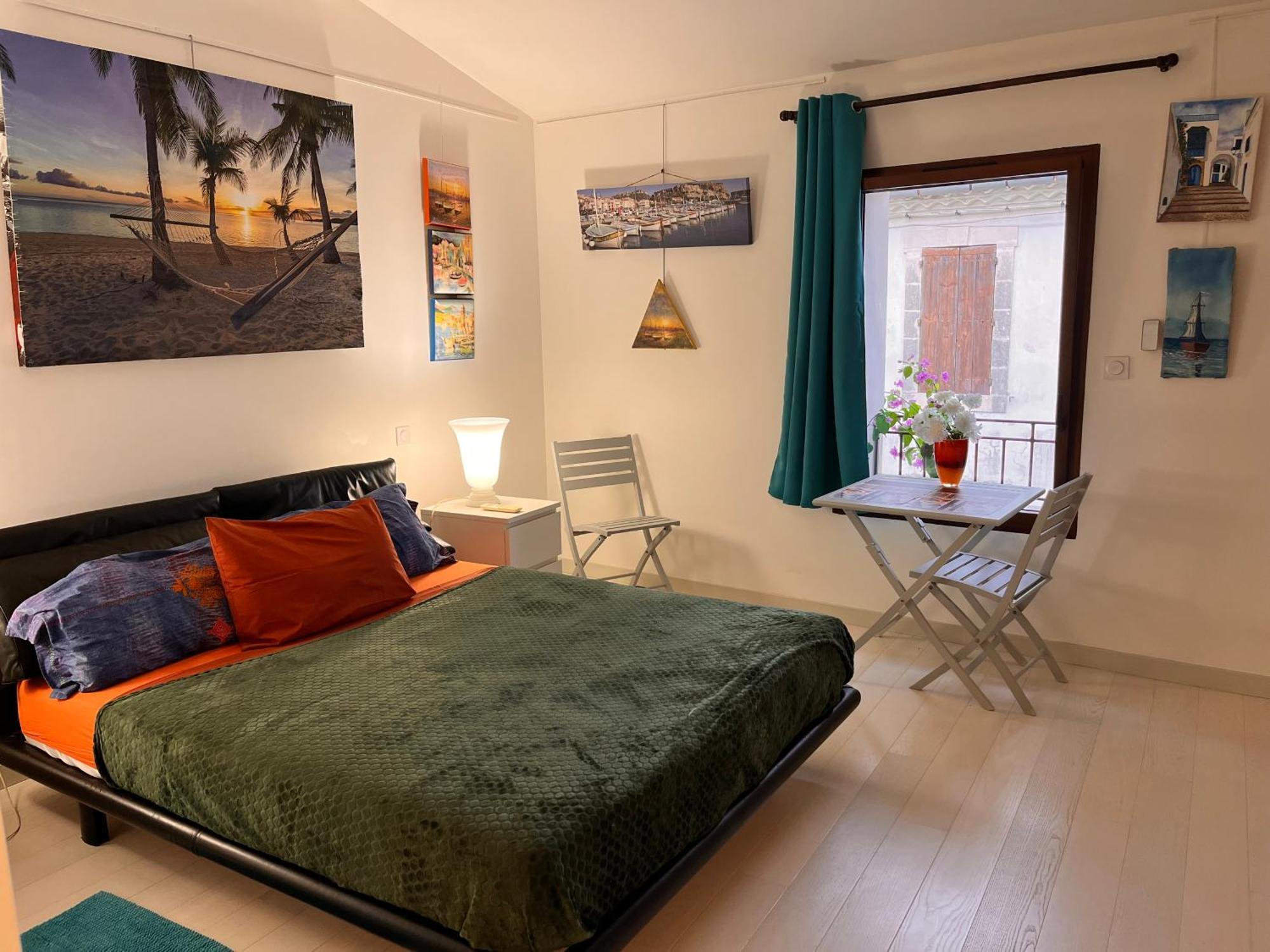 Chambre Cozy Spacieuse, Intra-Muros, Clim, Parking Aigues-Mortes Exterior foto